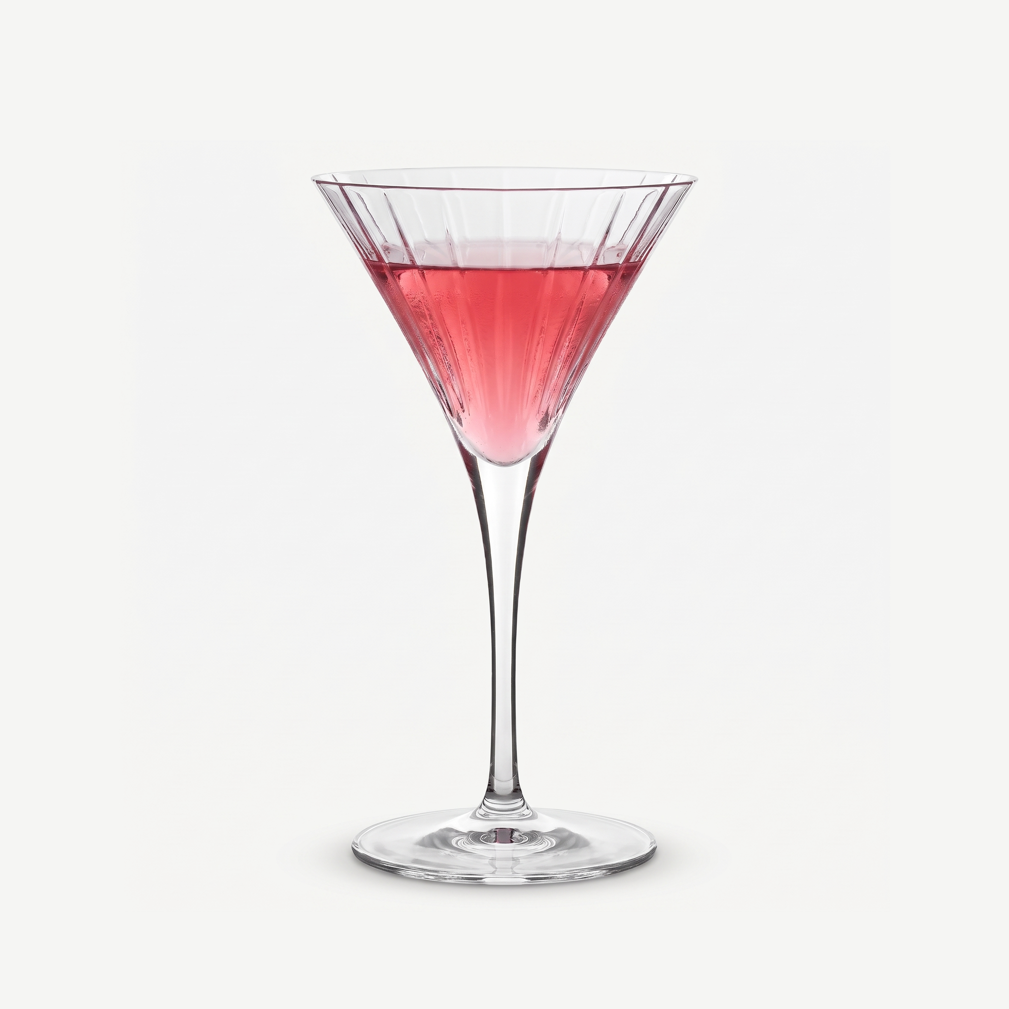 Luigi Bormioli Bach Martiniglas 26 Cl gevuld met cocktail