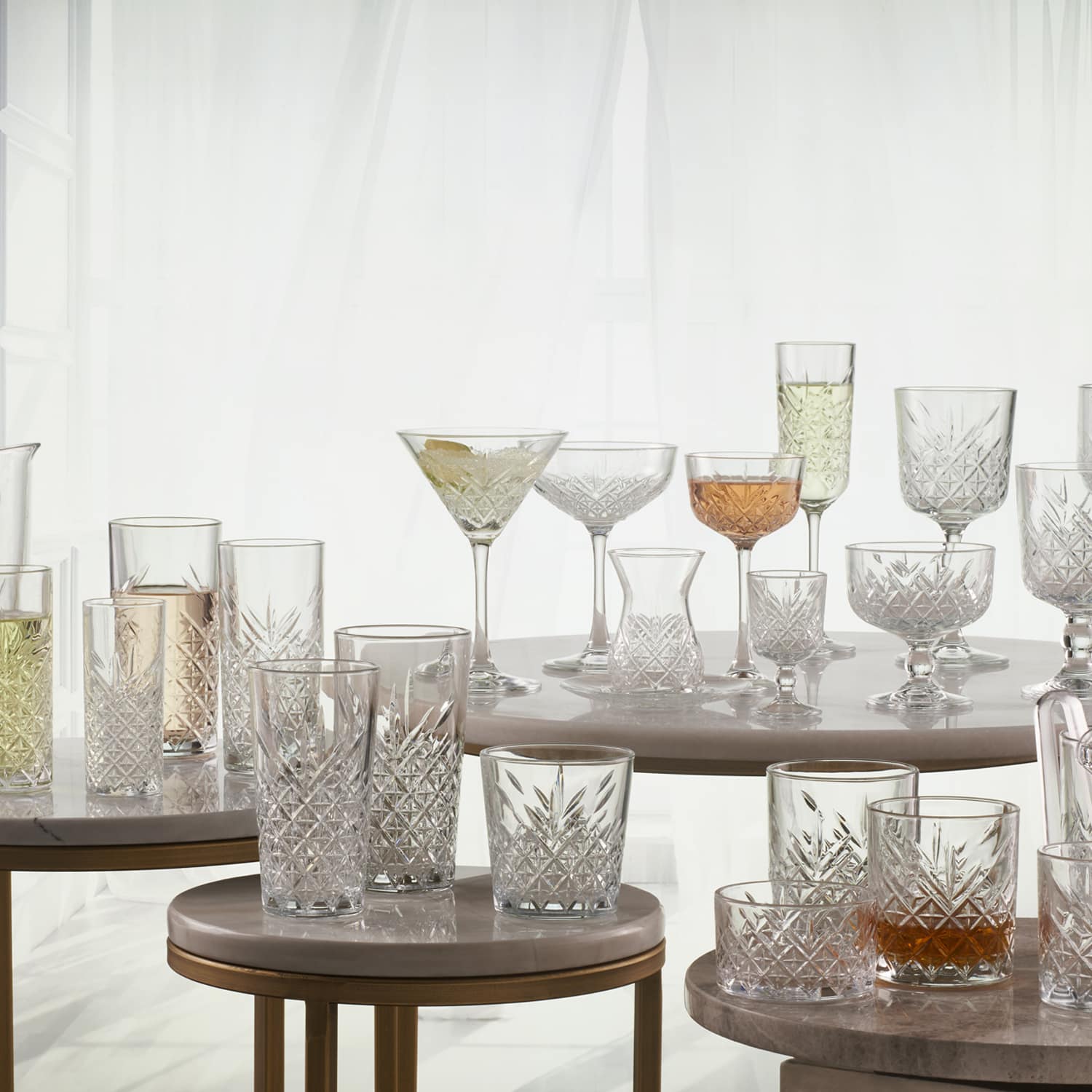 Pasabahce Timeless Champagneglas / Flute 17,5 Cl Gouden Rand - 4 Stuks - Glazen.nl