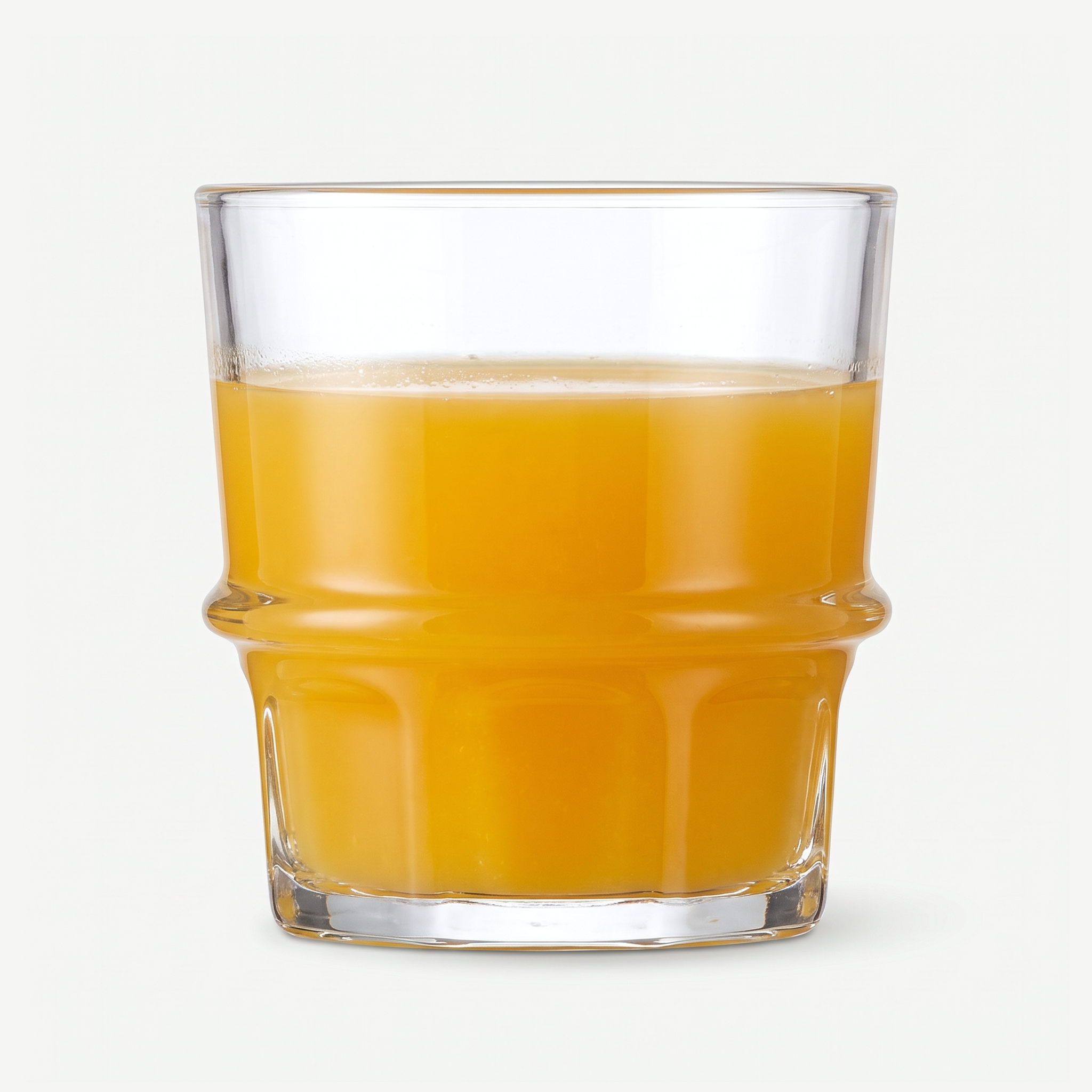 Arcoroc New York Tumbler 25 Cl gevuld met sinaasappelsap