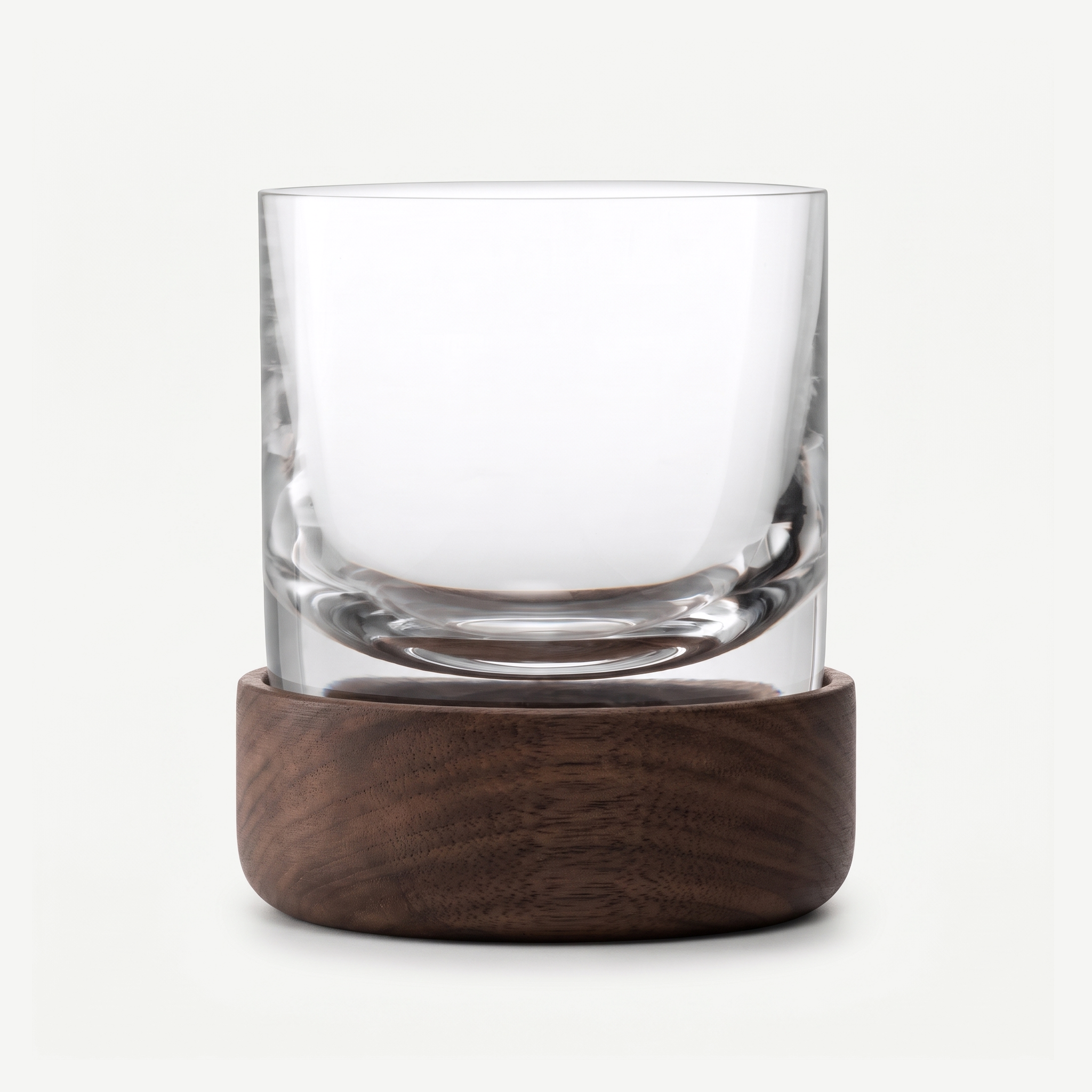 L.S.A. Whisky Tumbler 27 Cl met Onderzetter - 2 Stuks leeg op gebroken witte achtergrond