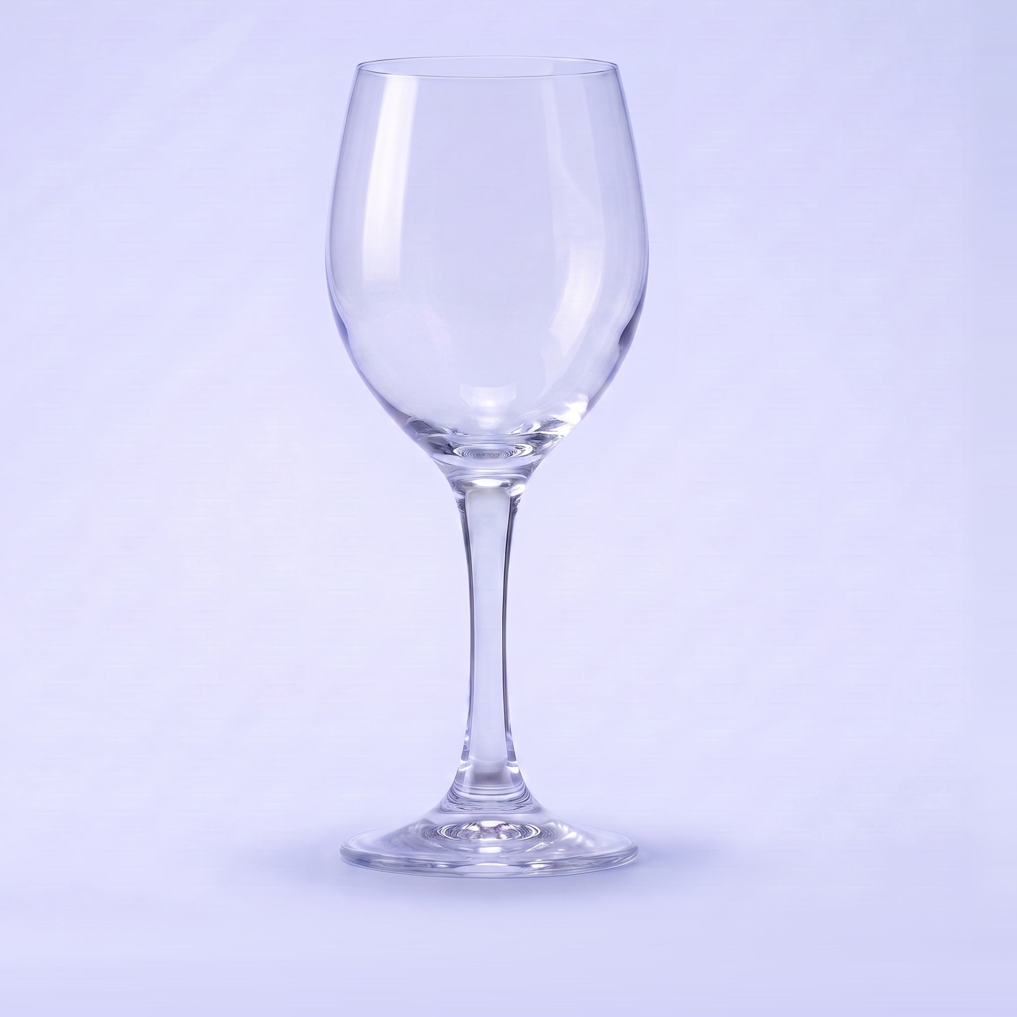 Onis Perfection wijnglas 26,5 cl leeg op pastelblauwe studioachtergrond
