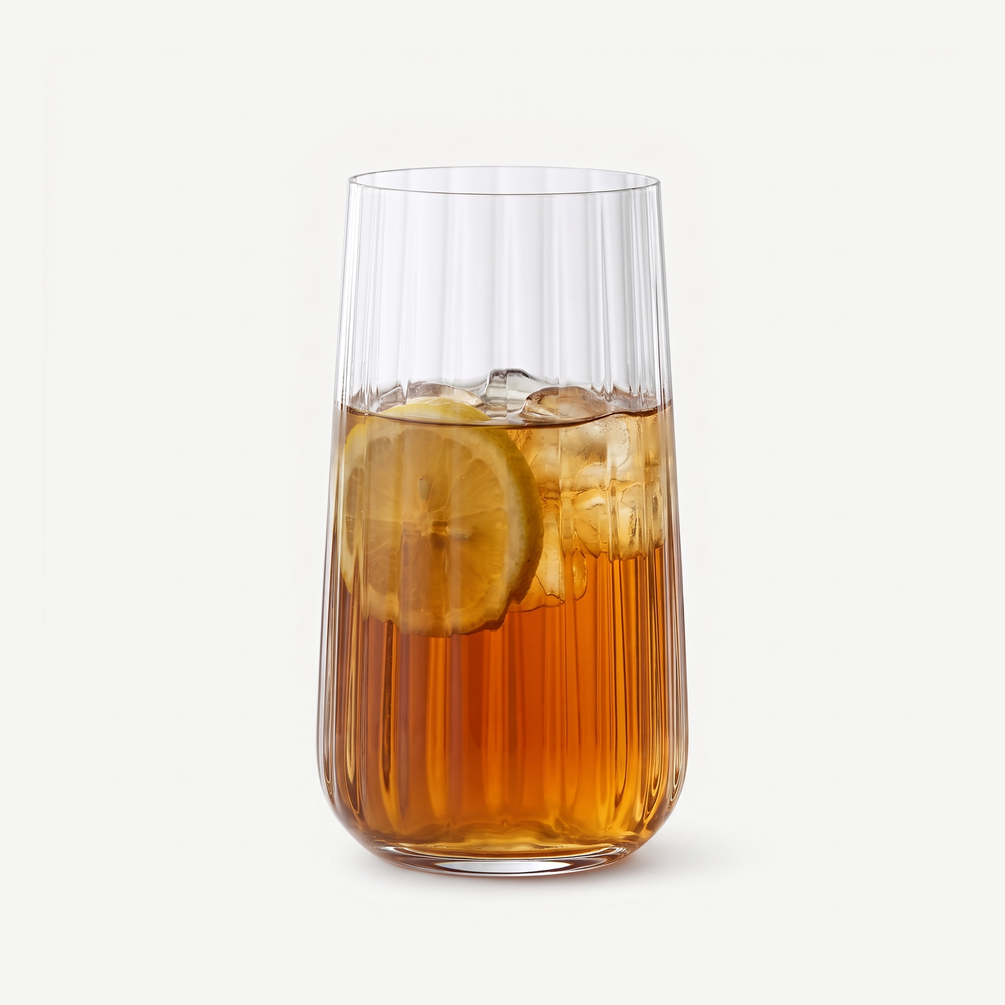 Spiegelau Lifestyle Longdrinkglas 51 Cl gevuld met ijsthee